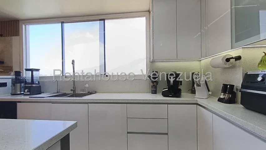 Apartamento venta Bellisimo Urb Miranda 27-2902 - 6