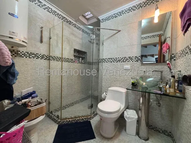 Casa venta La Trinidad 27-3140 - 10