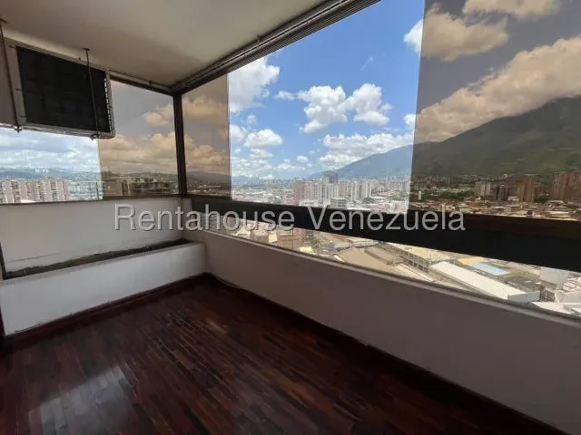Apartamento venta Colinas de Quinta Altamira 27-3287 - 2
