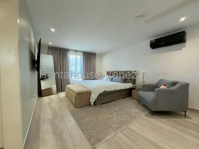 Impactante casa Venta El Cafetal   27-3631 - 12