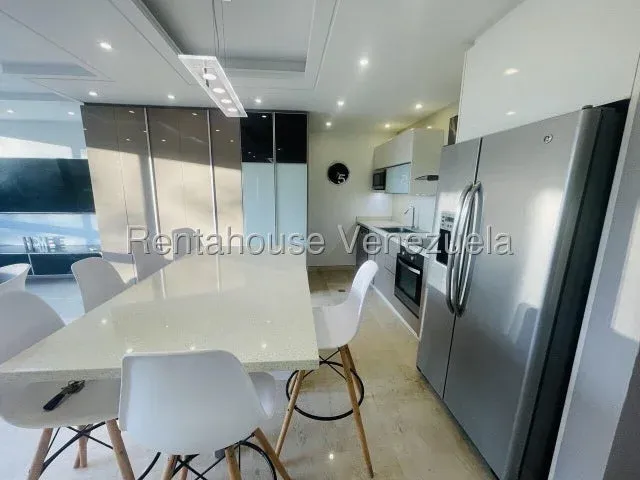 Apartamento venta Lomas del SOl  27-3635