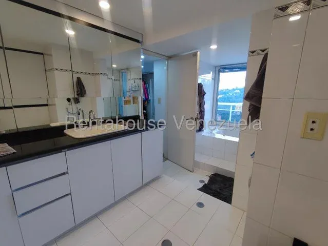 Hermoso Apartamento PH venta Los Samanes  27-4513 - 13