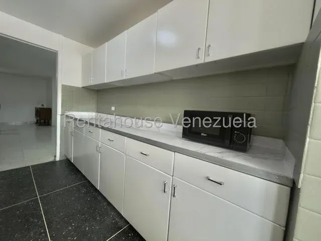 Apartamento de OPORTUNIDAD venta El Recreo 27-4579 - 4
