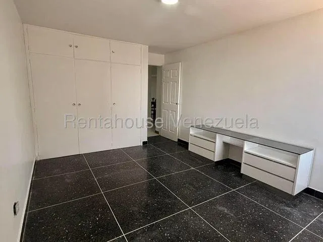 Apartamento de OPORTUNIDAD venta El Recreo 27-4579 - 5