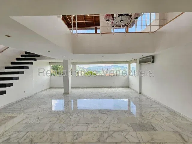 Apartamento venta Los Naranjos del Cafetal Exclusivo 27-4626 - 3