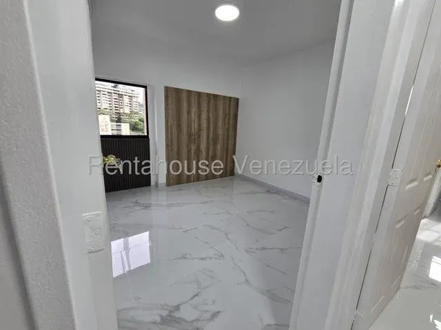 Apartamento venta Remodelado Santa Rosa de Lima 27-4696 - 6