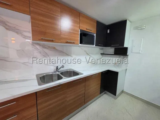 Apartamento venta Los Naranjos del Cafetal 27-4782
