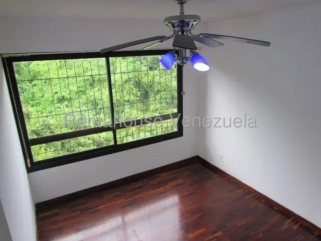Grande Apartamento venta Vizcaya  27-5039 - 4