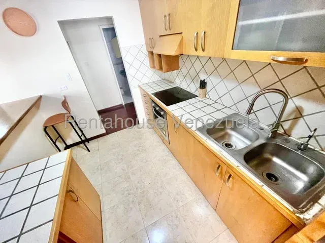 Oportunidad  Apartamento venta  La Florida   27-5015