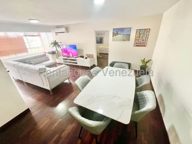 Oportunidad  Apartamento venta  La Florida   27-5015 - 2