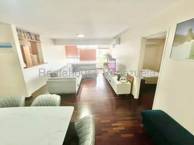 Oportunidad  Apartamento venta  La Florida   27-5015 - 6