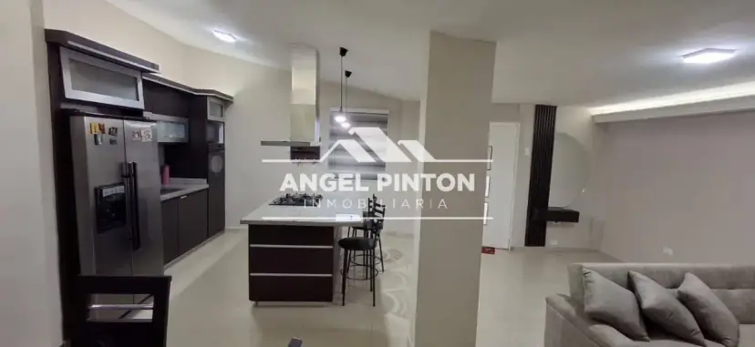 CASA QUINTA EN VENTA MARA NORTE MARACAIBO VENEZUELA API 8871