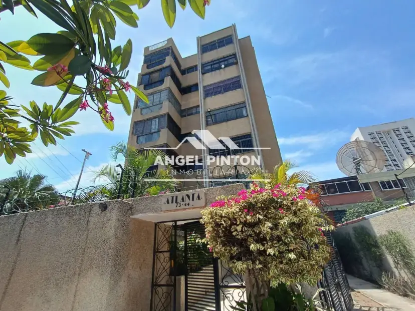 APARTAMENTO VENTA AV 5 DE JULIO MARACAIBO VENEZUELA API 9103