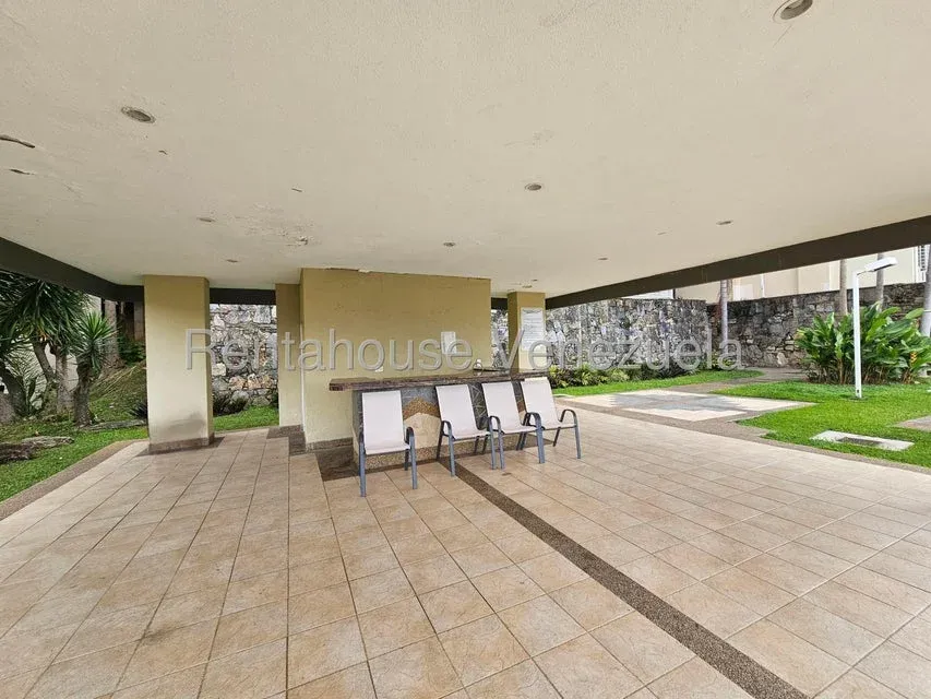 Alquiler de apartamento en Los Samanes. Tipo estudio - 12