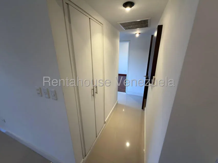 Apartamento en Venta Los Naranjos de Las Mercedes 80Mtrs2 - 9