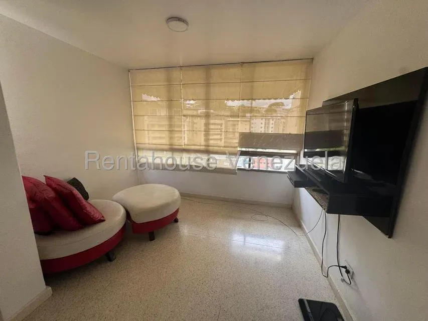 Alquiler de Apartamento en Cumbres de Curumo.  - 5