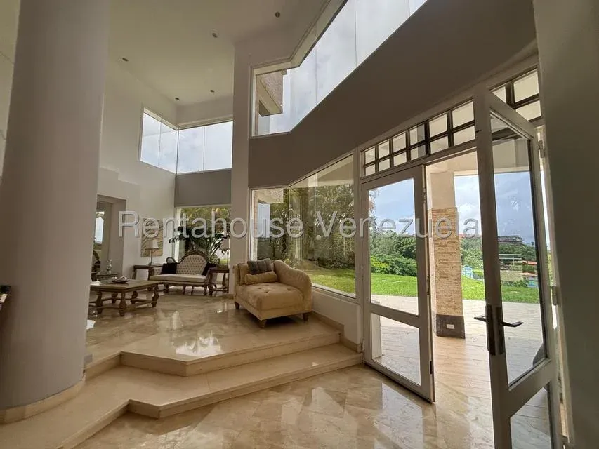 Casa en Venta en Lomas de la Lagunita  - 9