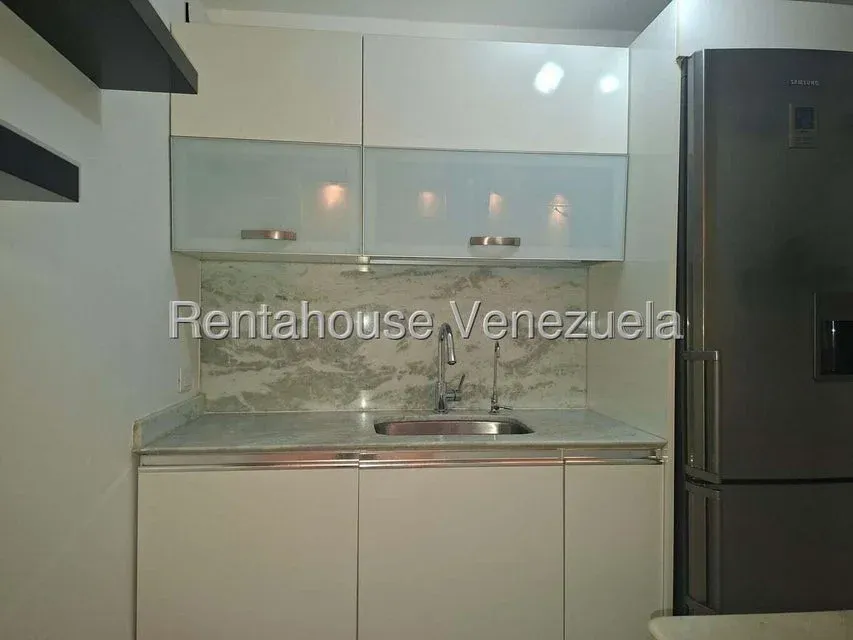 Alquiler de Apartamento en Los Palos Grandes - 11