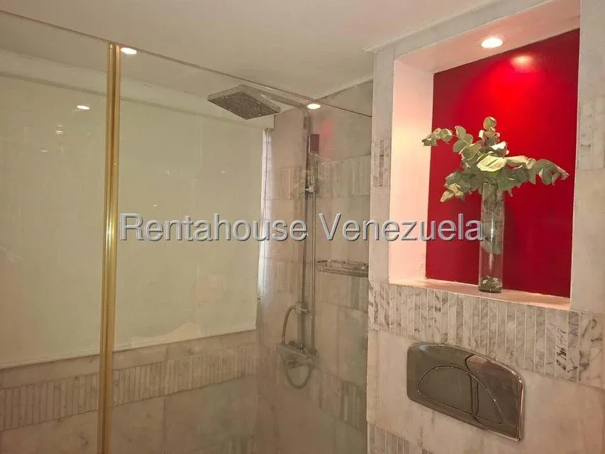 Alquiler de Apartamento en Los Palos Grandes - 12