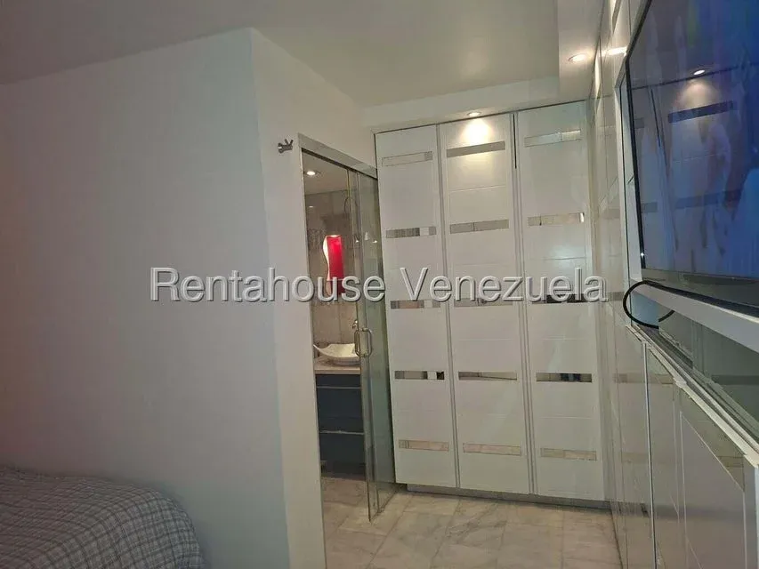 Alquiler de Apartamento en Los Palos Grandes - 14
