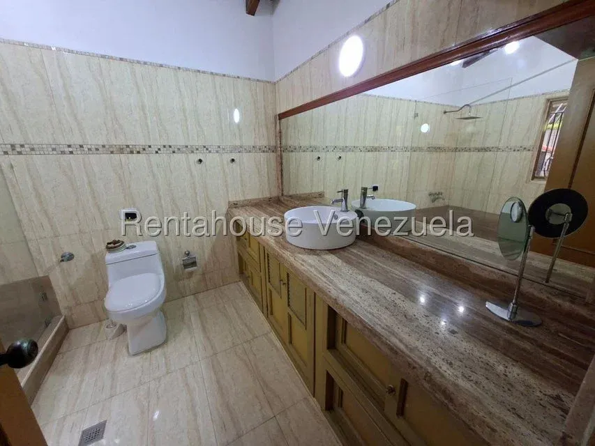Casa en Venta en Prados del Este (Lomas) - 13