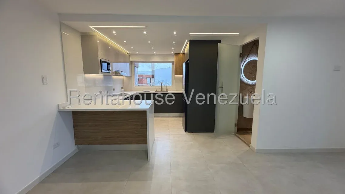 Alquiler de Apartamento en Colinas de Bello Monte.
