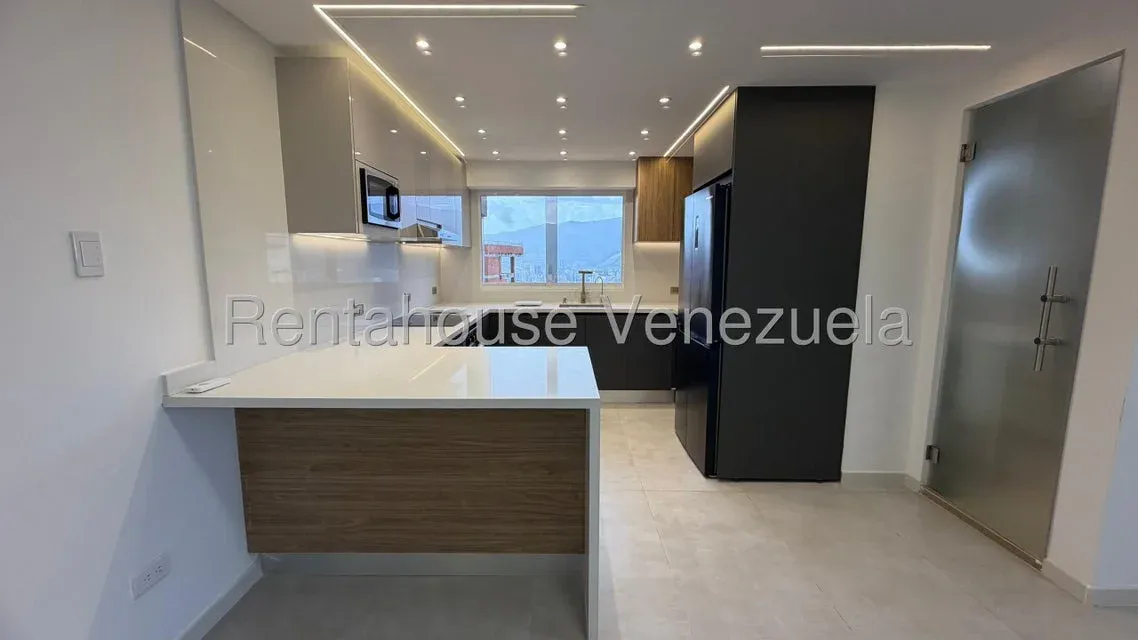 Alquiler de Apartamento en Colinas de Bello Monte. - 3