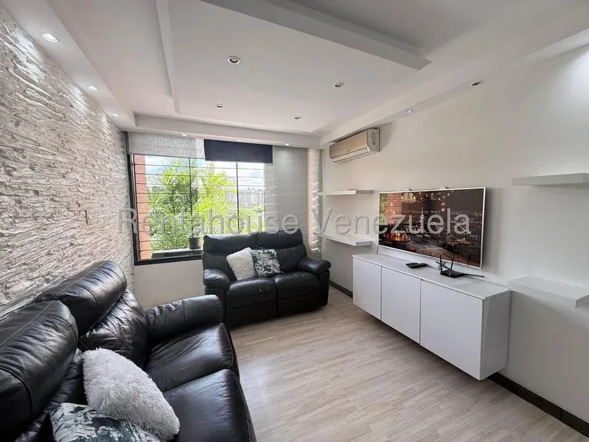 Apartamento en Venta en Colinas de la Tahona - 2
