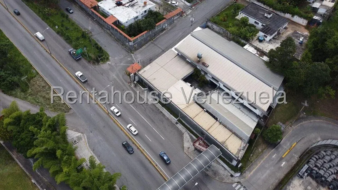 Galpon Industrial en Venta Los Teques. Municipio Guaicaipuro - 18