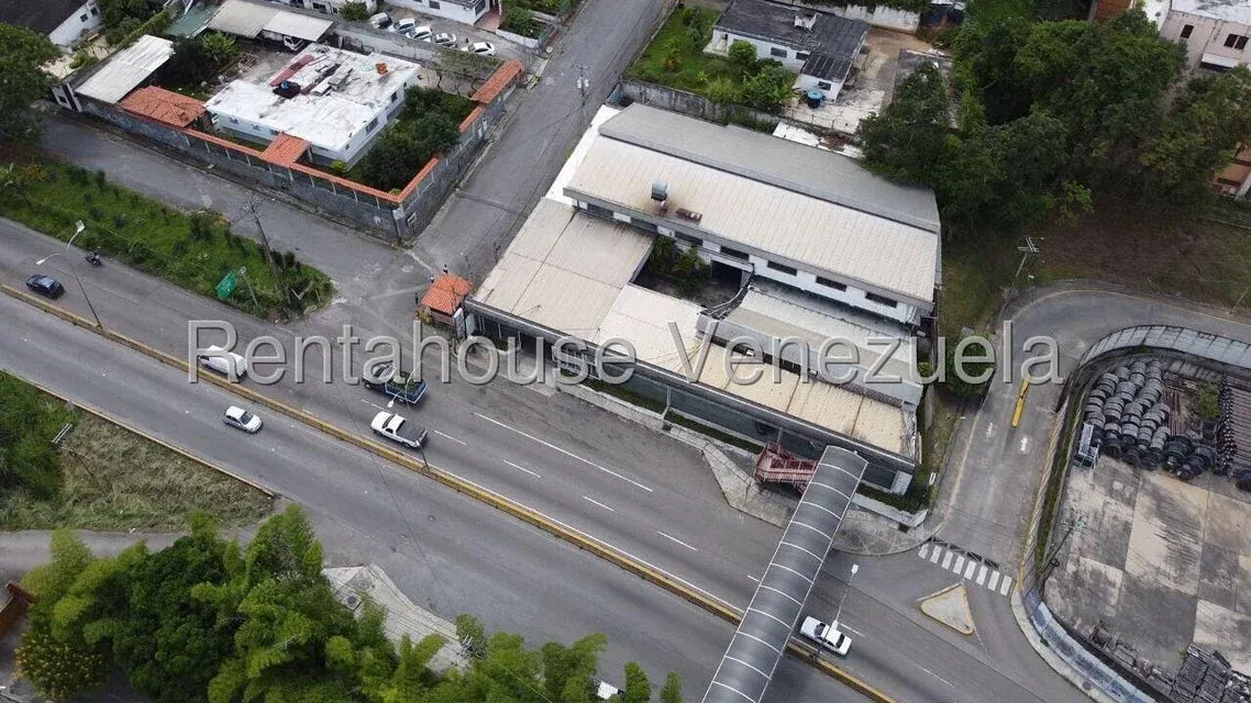 Galpon Industrial en Venta Los Teques. Municipio Guaicaipuro - 19