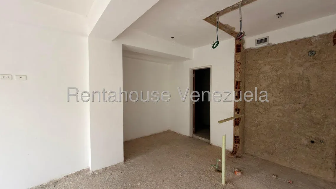 Apartamento en Venta La Boyera. Obra Gris #27-6067 - 14