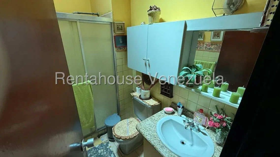 Casa en Venta en los Chorros. #26-21873 - 3