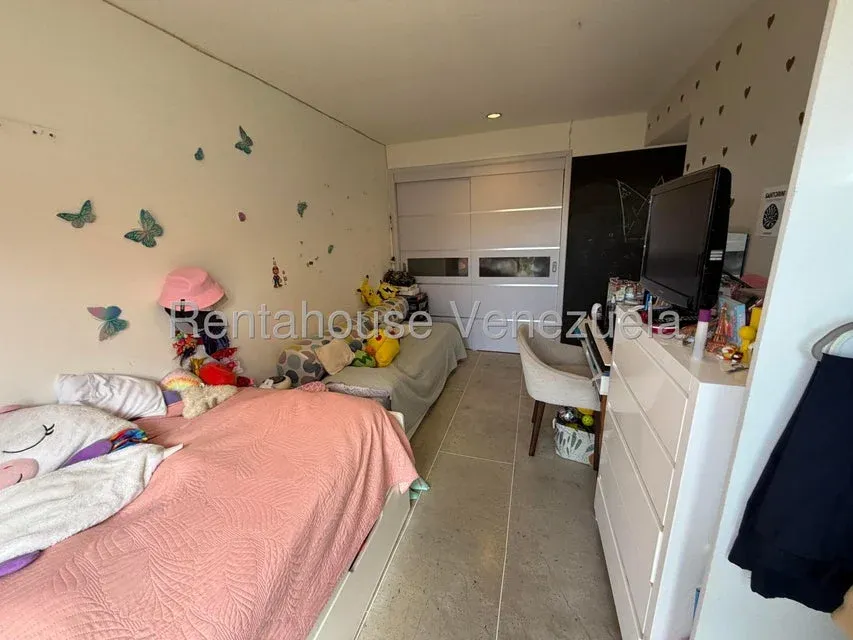 Apartamento en Venta en Loma Linda Resd. Lomas del Viento #27-6049 - 11