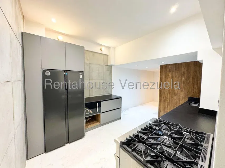 Impecable Casa en Venta en La Tahona. Calle Cerrada #27-5955 - 9