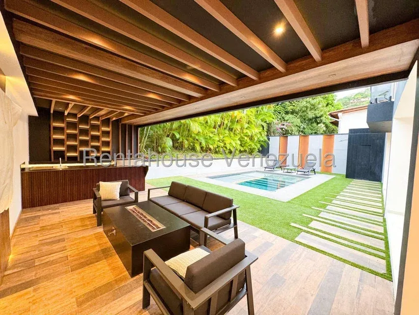 Impecable Casa en Venta en La Tahona. Calle Cerrada #27-5955 - 41