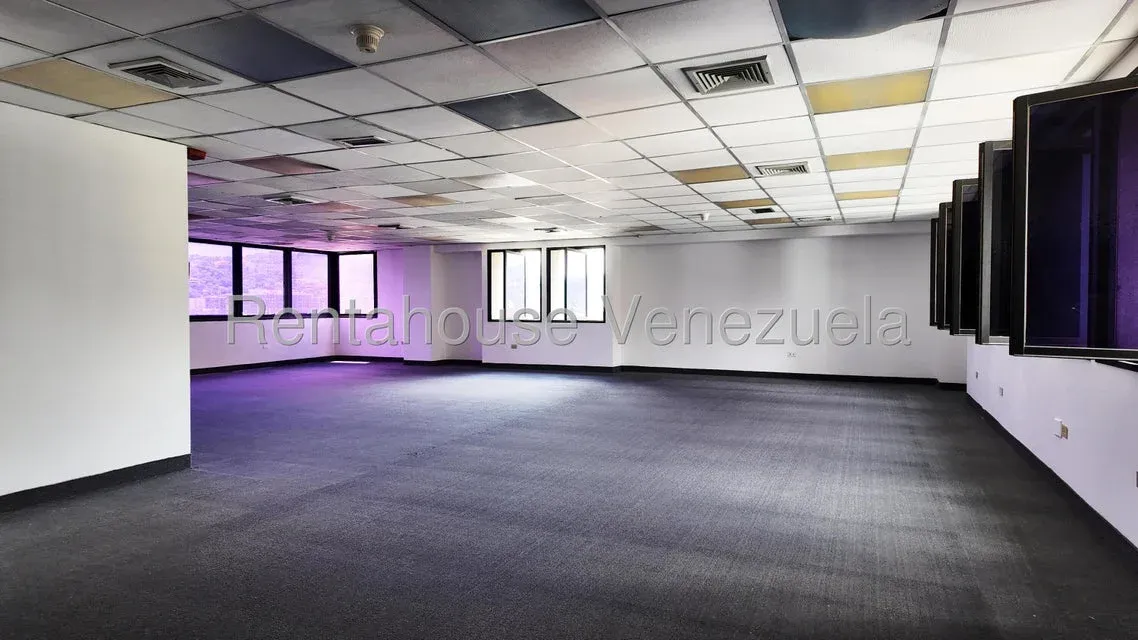 Oficina en Venta en Chacao. #27-6401 - 2