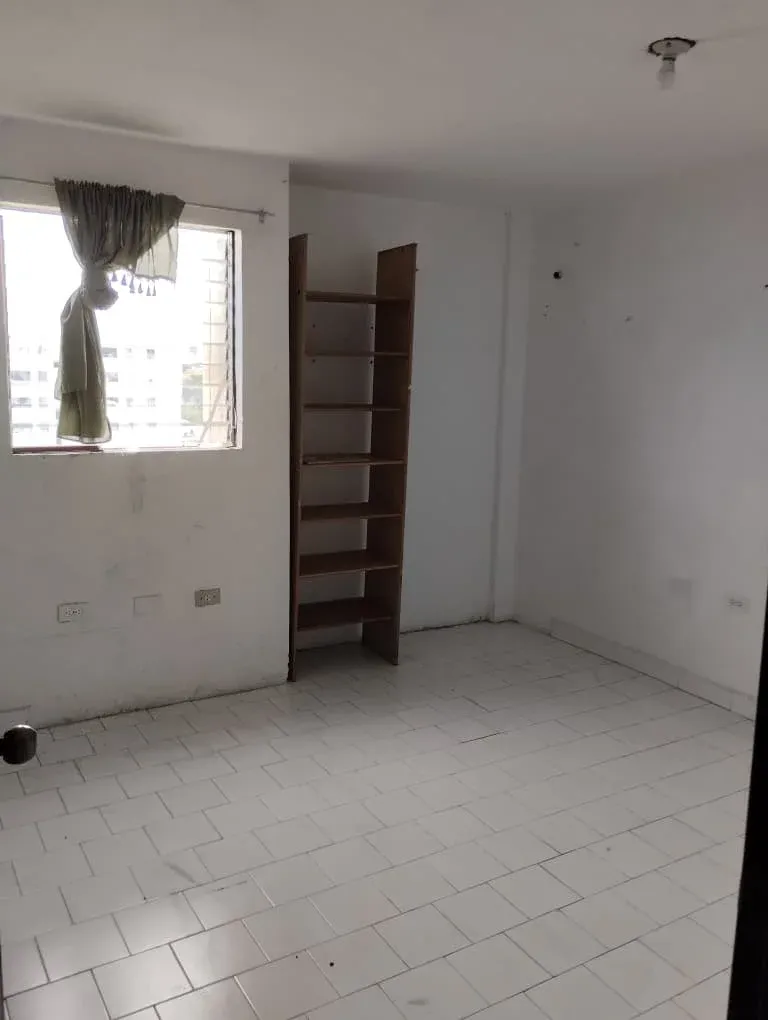 OPORTUNIDAD EN VENTA EXCELENTE APARTAMENTO CON BONITA VISTAUrb Paraparal, Los Guayos - 10