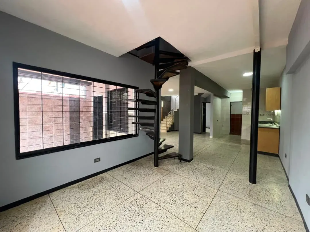 EN VENTA Excelente casa en la Urb Sabana Larga. Prebo, Valencia - 3