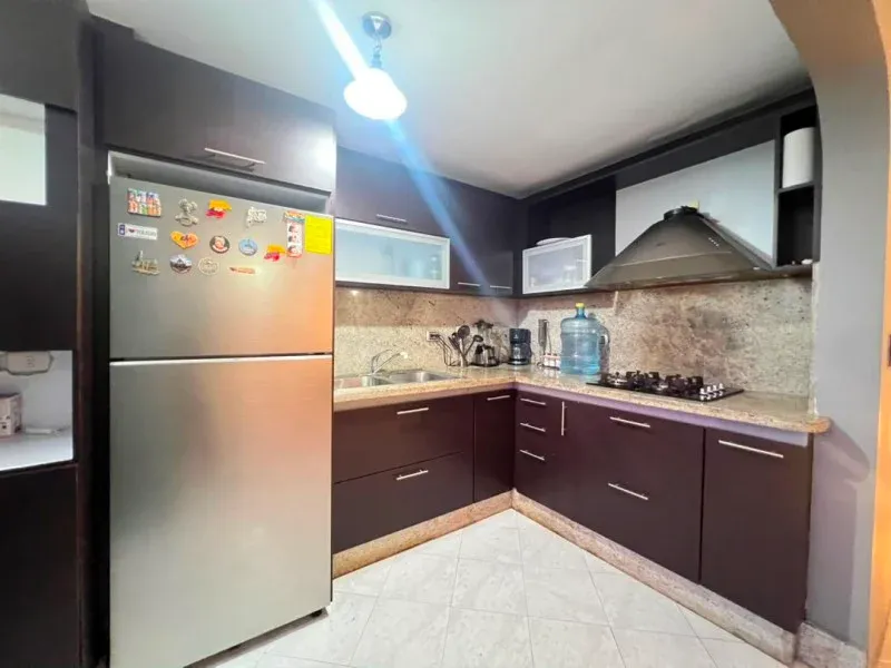 EN VENTA Excelente apartamonto, piso alto. Urb La Granja, Naguanagua - 10