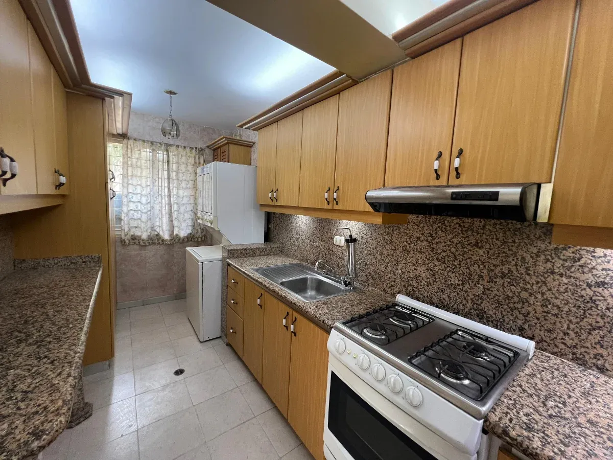 EN VENTA Bello apartamento en el Conjunto mas Cotizado de La Granja, Naguanagua - 4