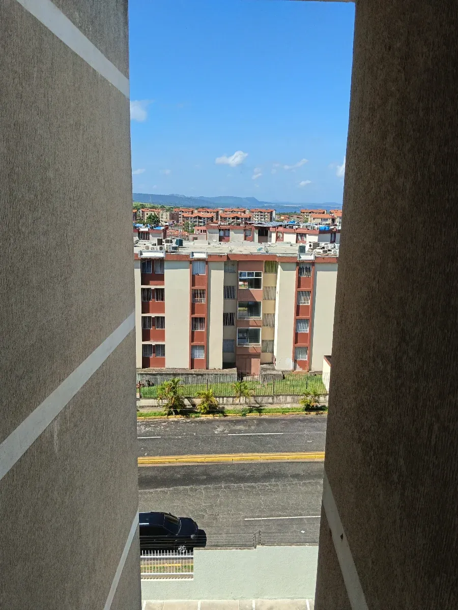 Acogedor apartamento de 2 hab en el piso 6 de calas suite puerto ordaz - 29