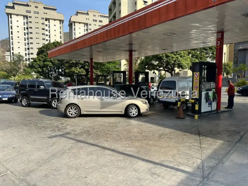 Estacion de Servicio en Venta Terrazas del Ávila  25-24144 /0414-3702803