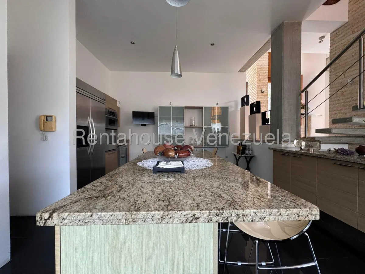 Casa en Venta Prados del Este 25-25015 / 0414-3702803 - 6