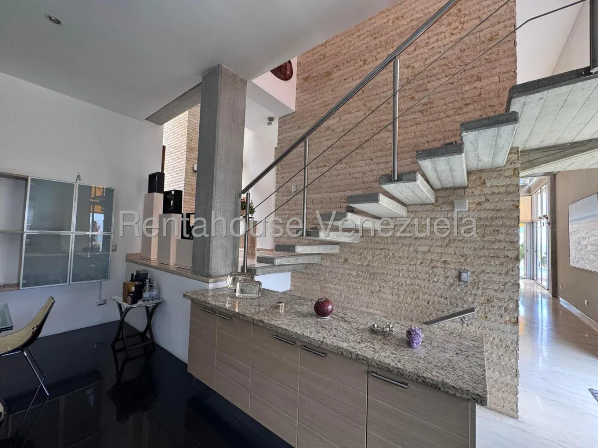 Casa en Venta Prados del Este 25-25015 / 0414-3702803 - 36