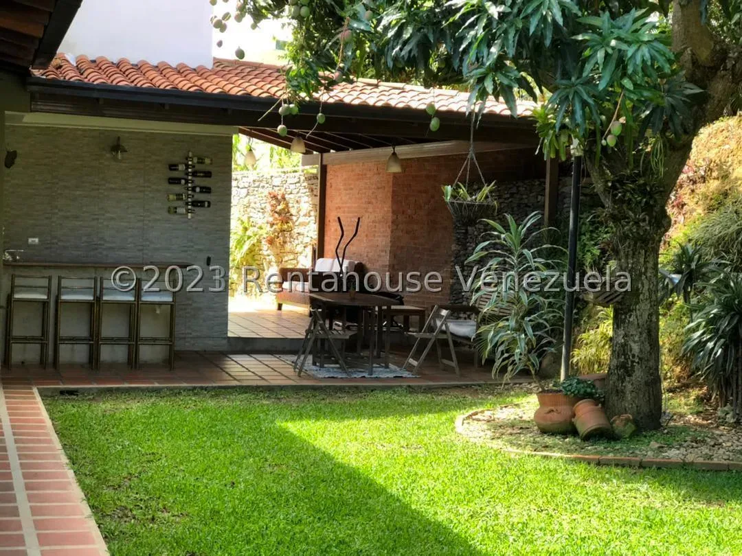 Casa en Venta Prados del Este 25-21135 / 0414-3702803 - 16