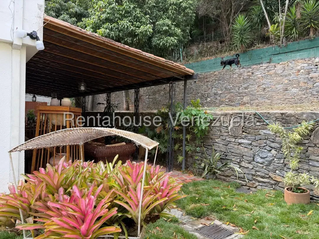 Casa en Venta Prados del Este 26-16253 / 0414-3702803 - 16