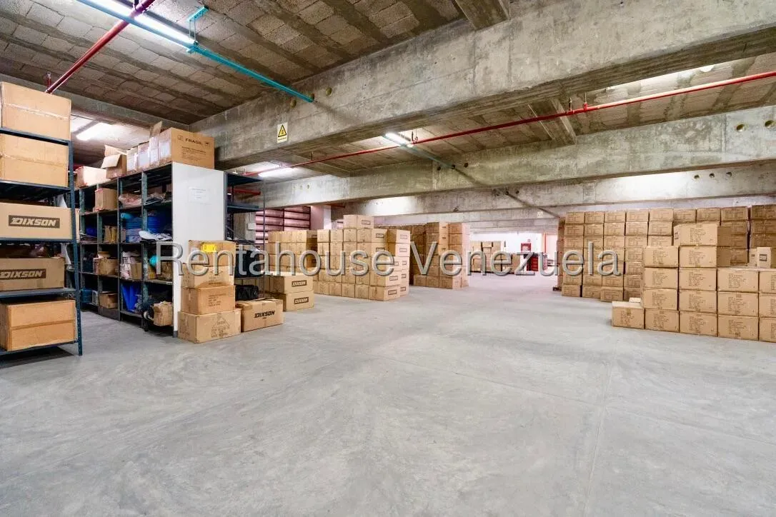 Edificio en Venta Los Ruices 25-22298 / 0414-3702803 - 18