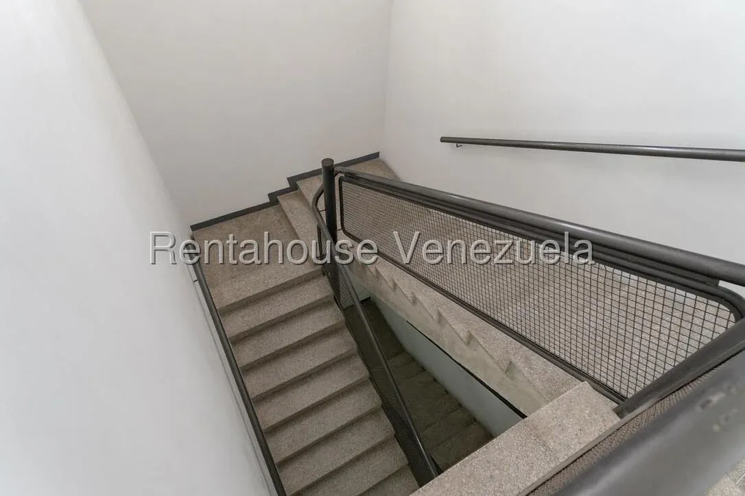 Edificio en Venta Los Ruices 25-22298 / 0414-3702803 - 27