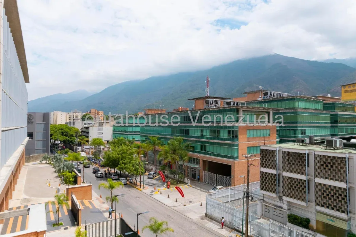 Edificio en Venta Boleita Norte 25-23167 / 0414-3702803 - 4