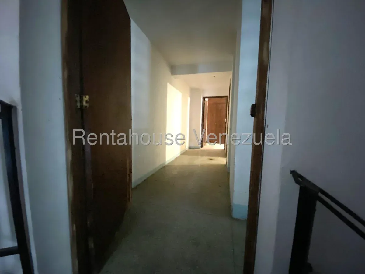 Casa en Venta Prados del Este 26-13525 / 0414-3702803 - 8